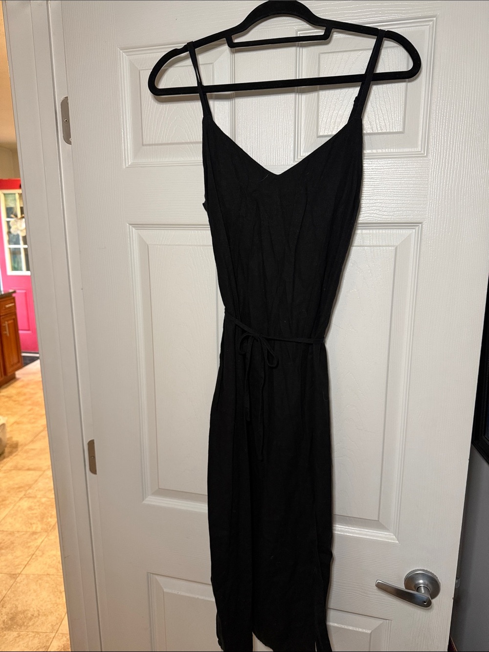 GLASSONS Black Midi Dress